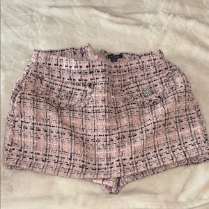 Chic Pink Tweed Women's Shorts